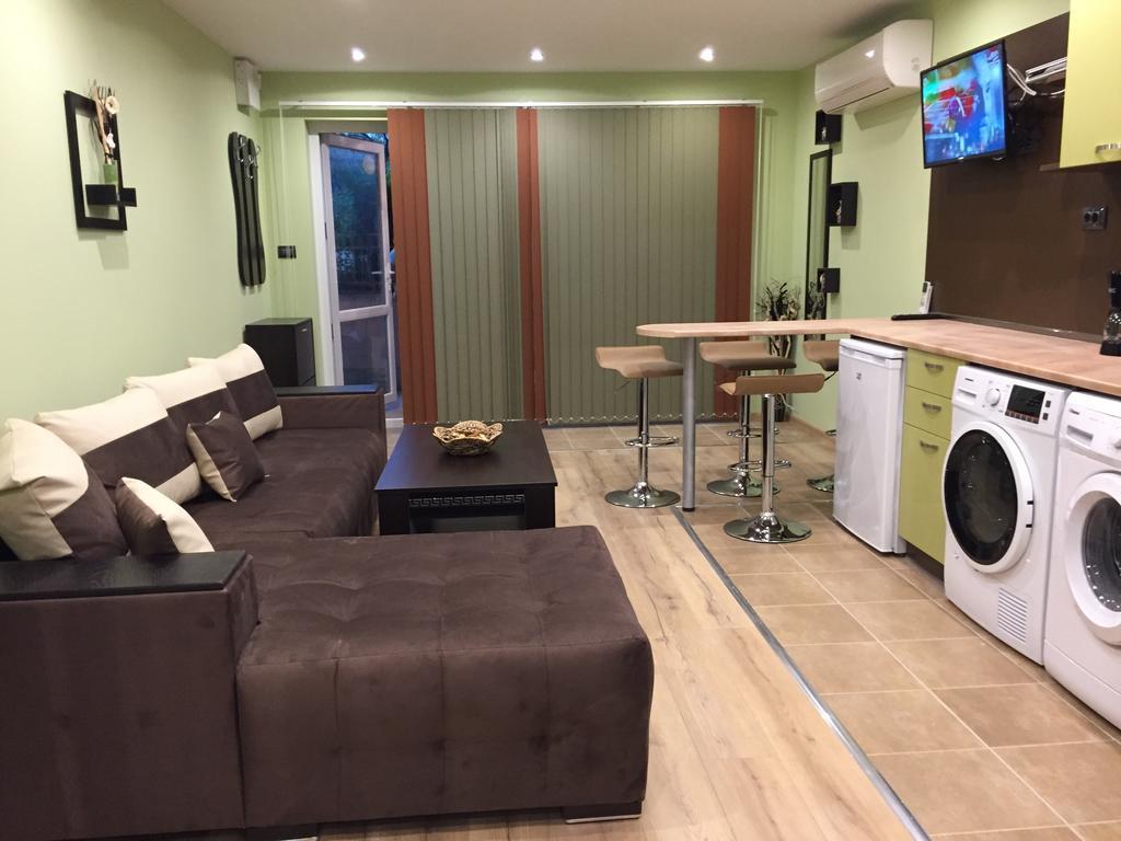 Апартамент Danaya 1 Varna Exterior photo